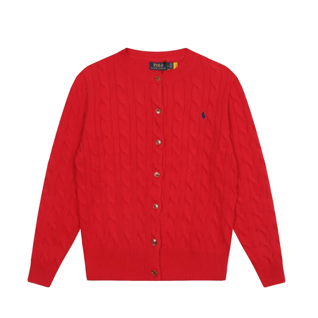 P220 RALPH LAUREN Ralph Lauren sixteen colors classic small label embroidery hemp cardigan round neck long sleeve button knitted sweater men's and women's tops Size: S M L It is made of pure cotton yarn and multi-knitted pure cotton, which is skin-friendly and comfortable. Small label war horse embroidery twist button round neck cardigan sweater🐎High quality. Follow the blogger to learn how to wear it! Let’s buy a Ralph Lauren cable sweater. It’s a super hard-to-find series after it became popular. It’s hard to find one on the official website. It’s simple and practical, has a lazy and loose feel, soft and delicate feel, and has a loose fit. Whether worn alone or layered, you can wear a simple one to create different styles of fashion!